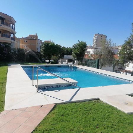 Апартаменти Apartamento En La Playa Con Piscina Бенальмадена Екстер'єр фото