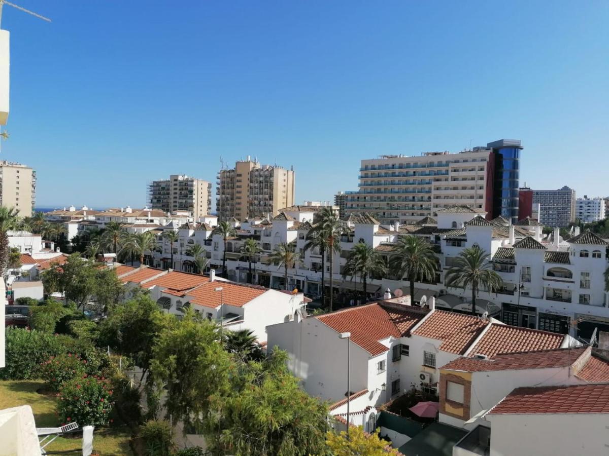 Апартаменти Apartamento En La Playa Con Piscina Бенальмадена Екстер'єр фото